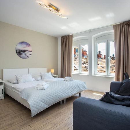 The View Apartment สปลิท ภายนอก รูปภาพ